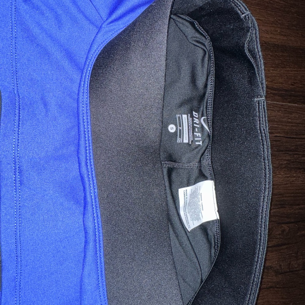 Nike Women's Blue Athletic Skirt / Skort - Picture 5 of 6